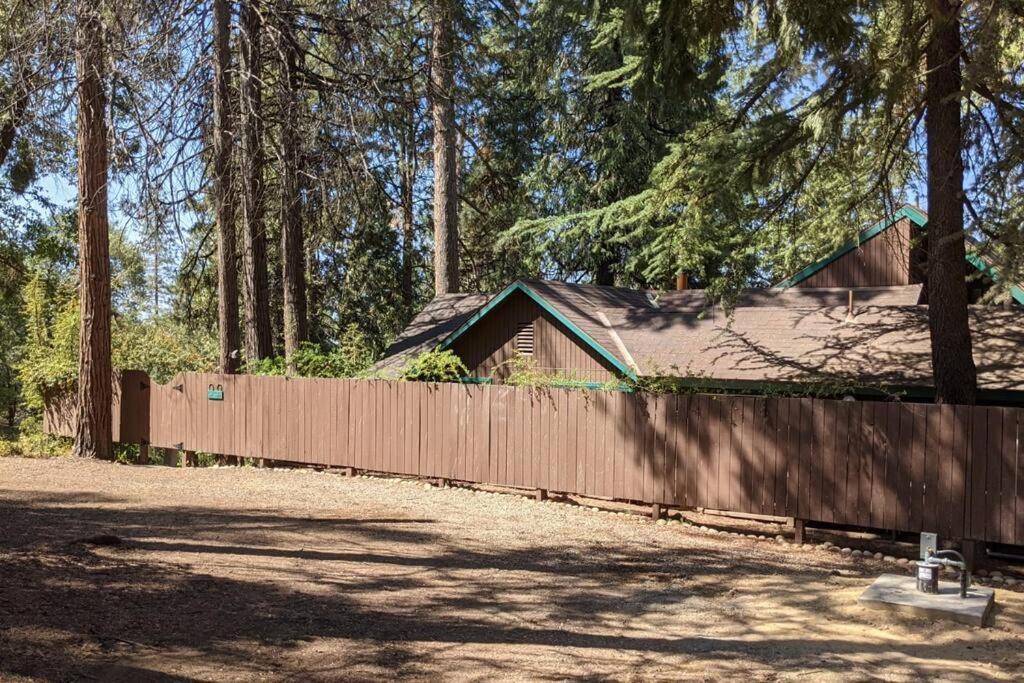 Pierce'S Cabin Villa Miramonte Exterior photo